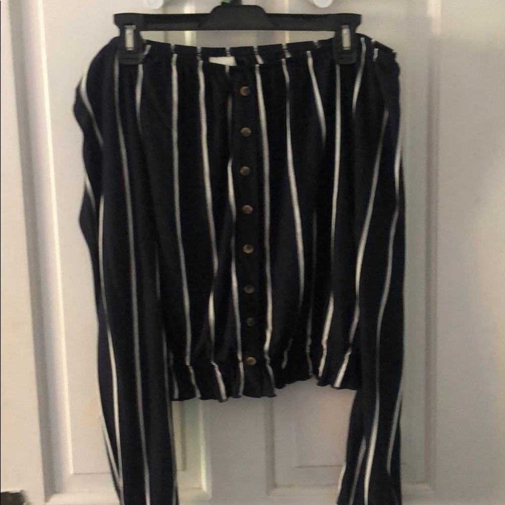 Off shoulder long sleeve top